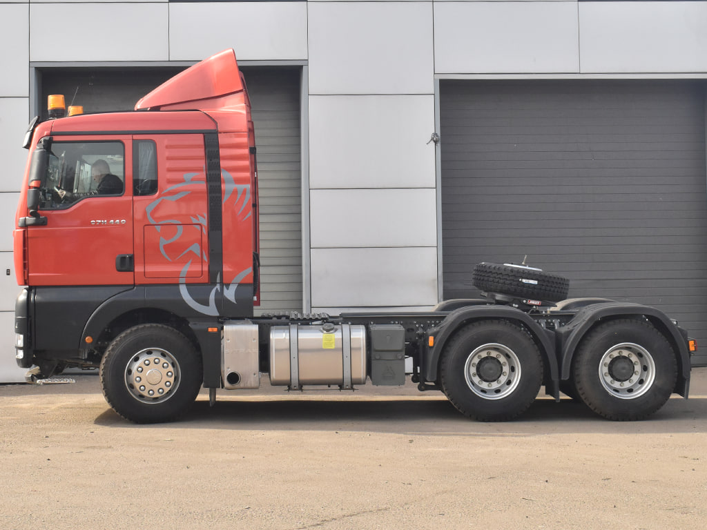 SITRAK C7H 6x4 усиленный